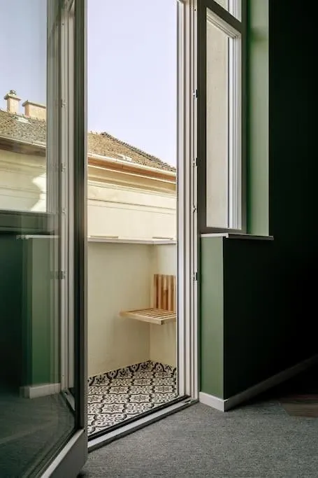 A50-Balcony-Designer Apartments No 2 Budapest